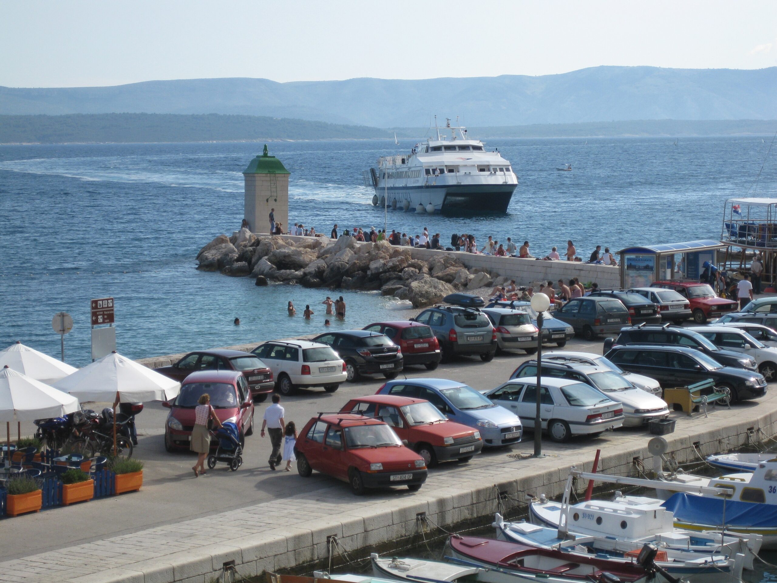 Port Bol