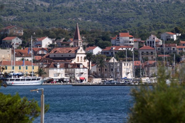Milna - photo 20