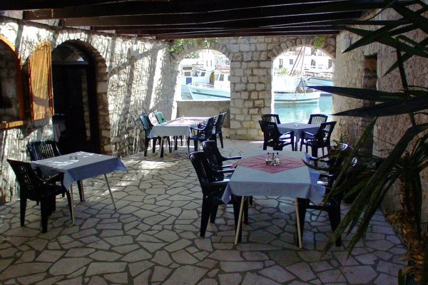 Sućuraj - photo 7