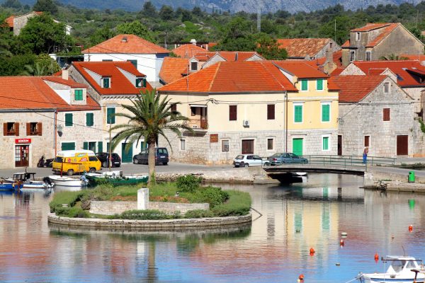 Vrboska - photo 3