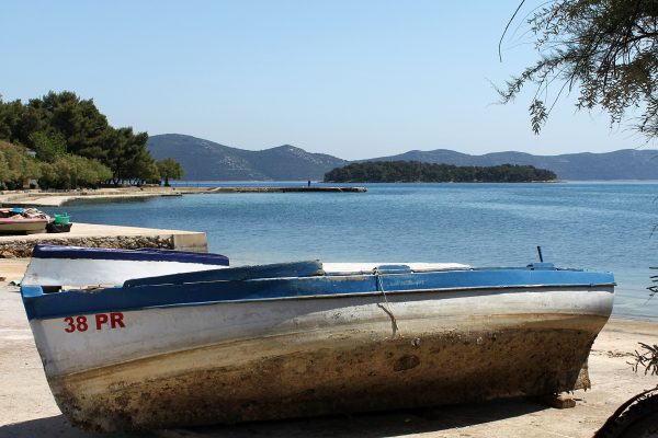 Veli Iž - photo 13