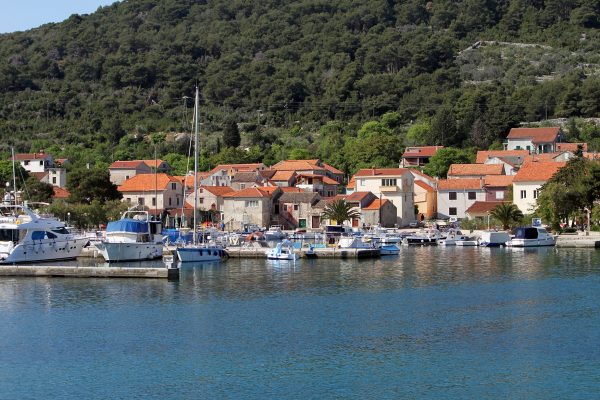 Veli Iž - photo 7