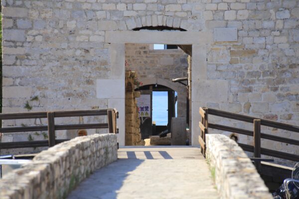 Kaštel Gomilica - photo 3