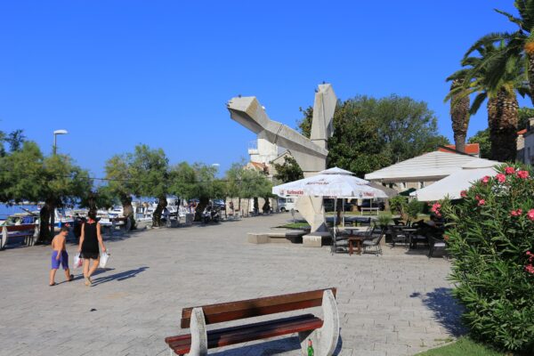 Kaštel Kambelovac - photo 3