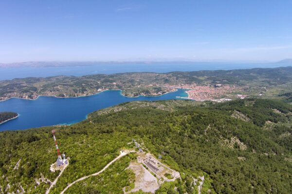 Vela Luka - photo 2