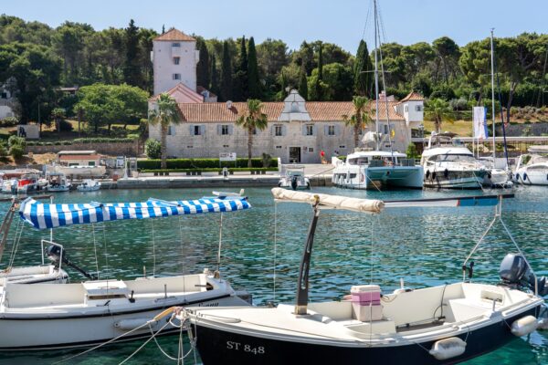 Maslinica - photo 9