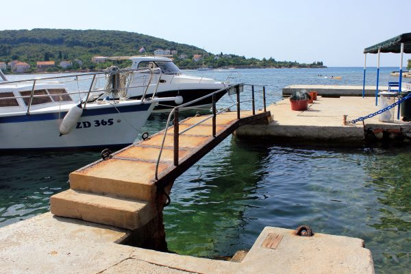 Sutomišćica - photo 8
