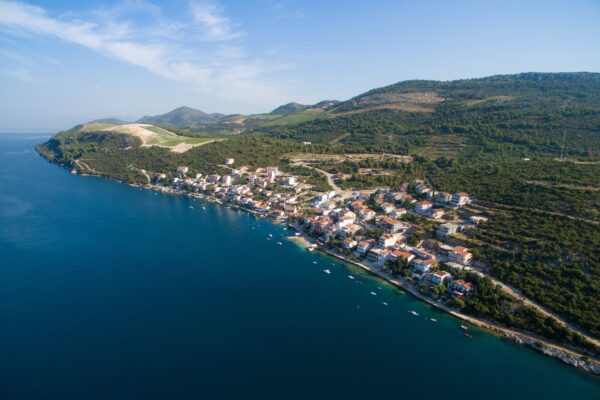Komarna - photo 3