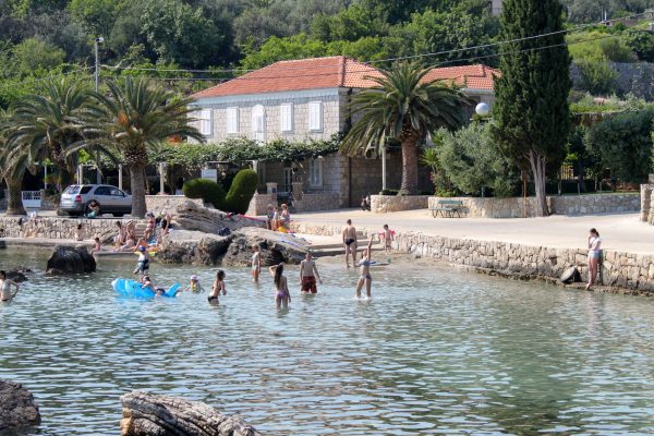 Molunat - photo 18