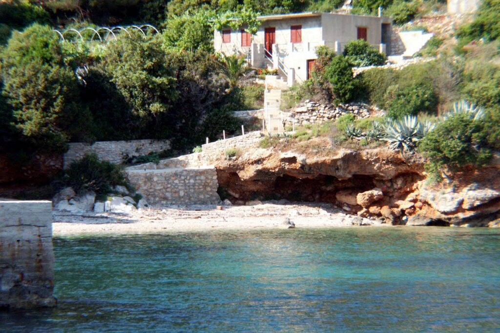 Hvar Beaches In Jedra