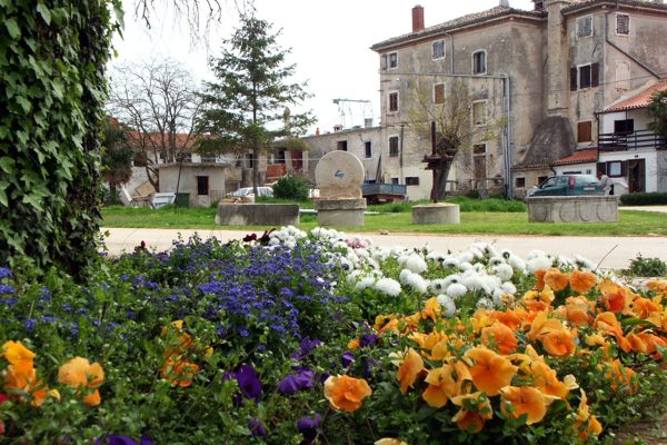 Červar