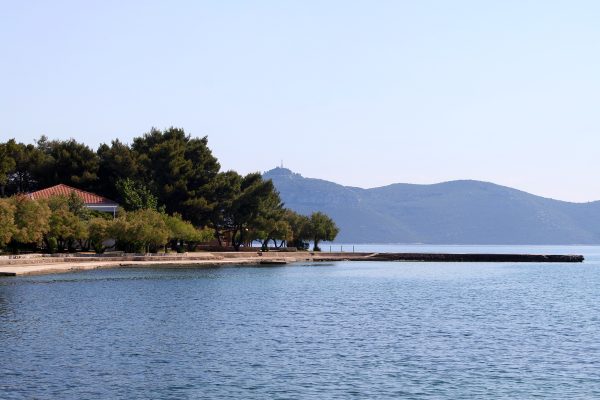 Veli Iž - photo 24