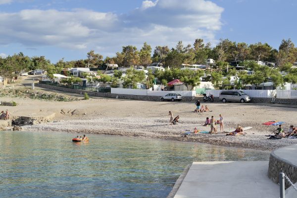 Pseća plaža Šilo - photo 22