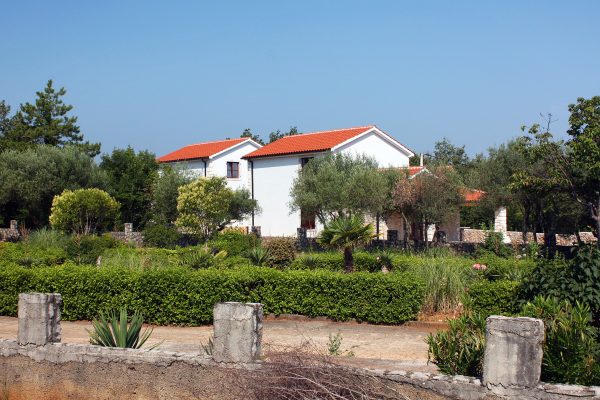 Tribulje - photo 3