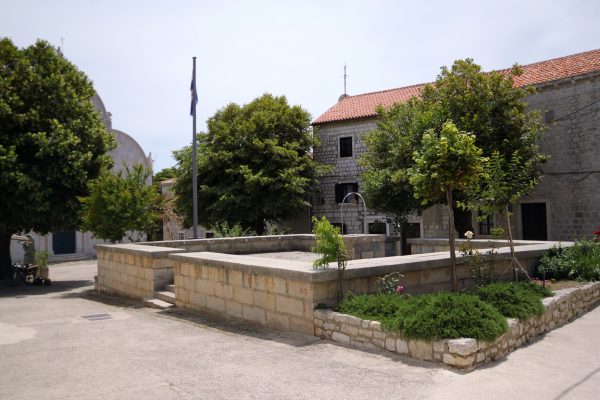 Osor - photo 25
