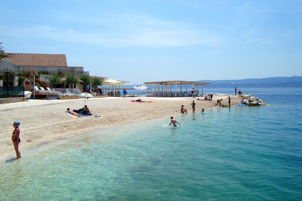 Omis Mali Rat Beach