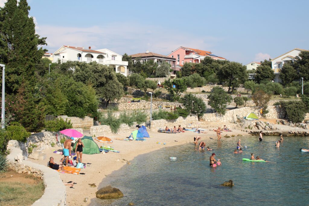 Pag Mandre Beach