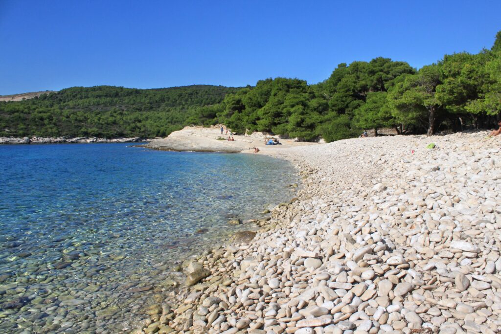 Vis Beaches In Brgujac